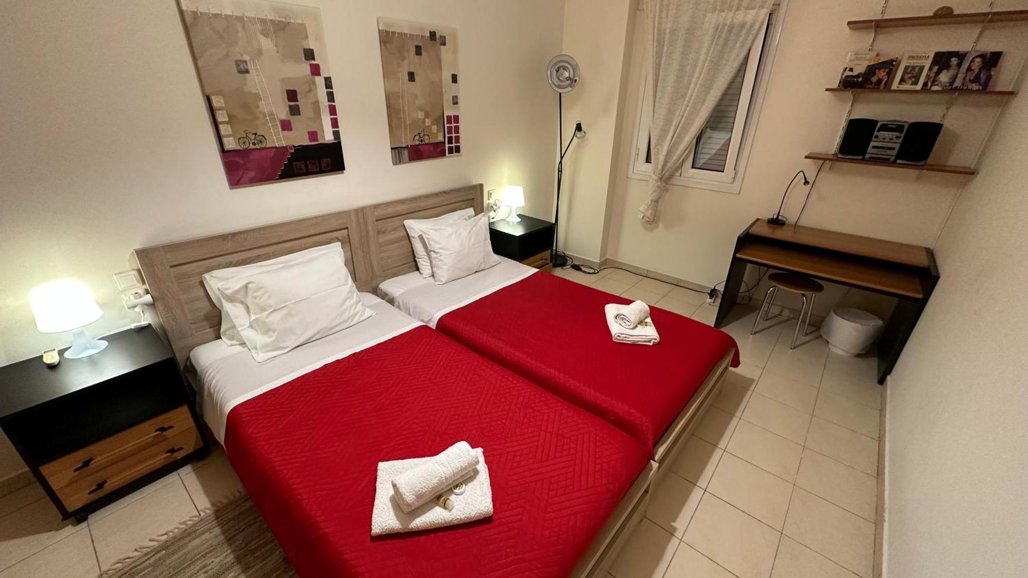 Patras Palm Tree Apartment ภายนอก รูปภาพ