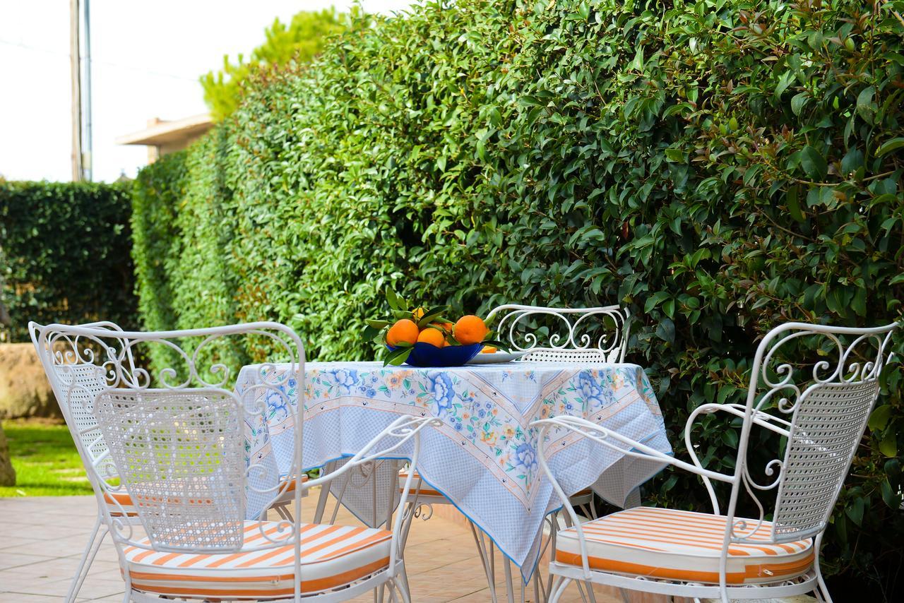 Patras Palm Tree Apartment ภายนอก รูปภาพ